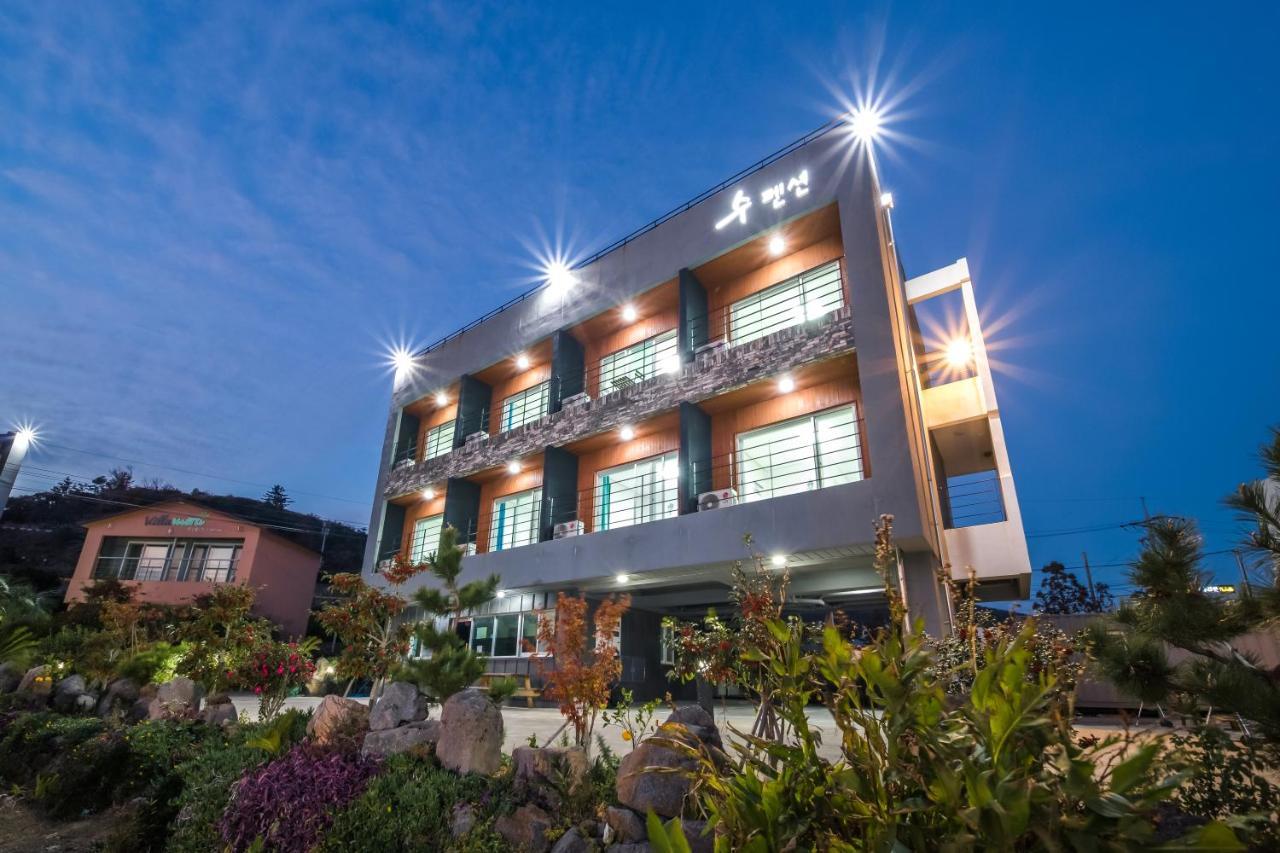 Jeju Soo Pension Szogüpho Kültér fotó