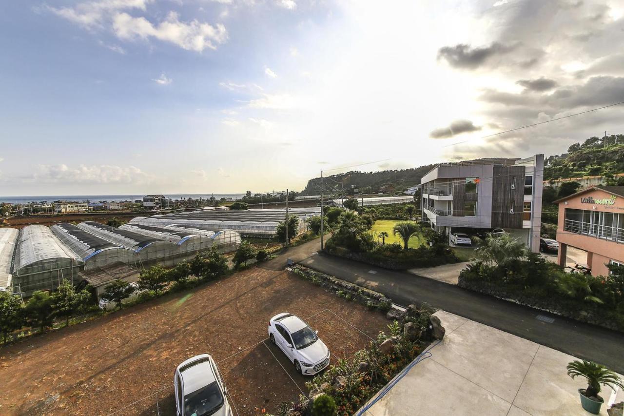 Jeju Soo Pension Szogüpho Kültér fotó